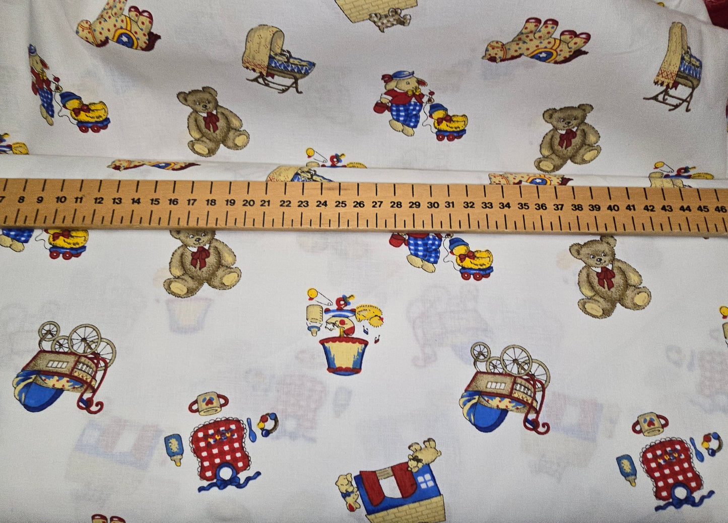 Cotton Retro Nursery Theme Print Teddies on Ivory