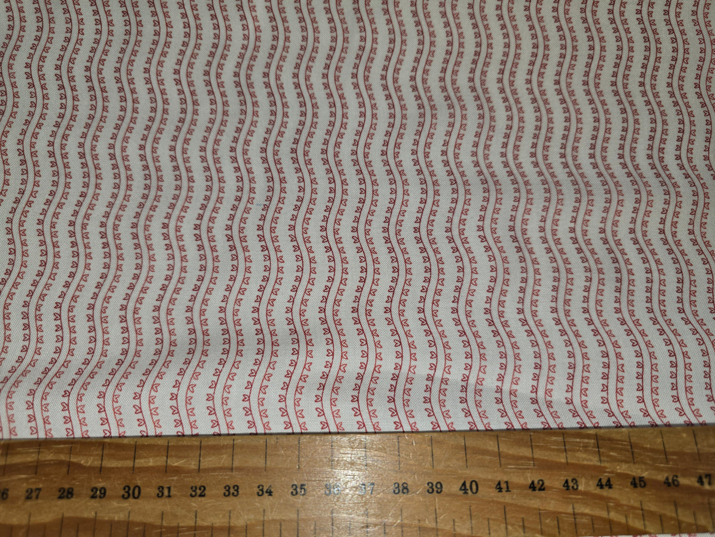 Andover Fabrics Red Wavy Hearts by Renee Nanneman 5925