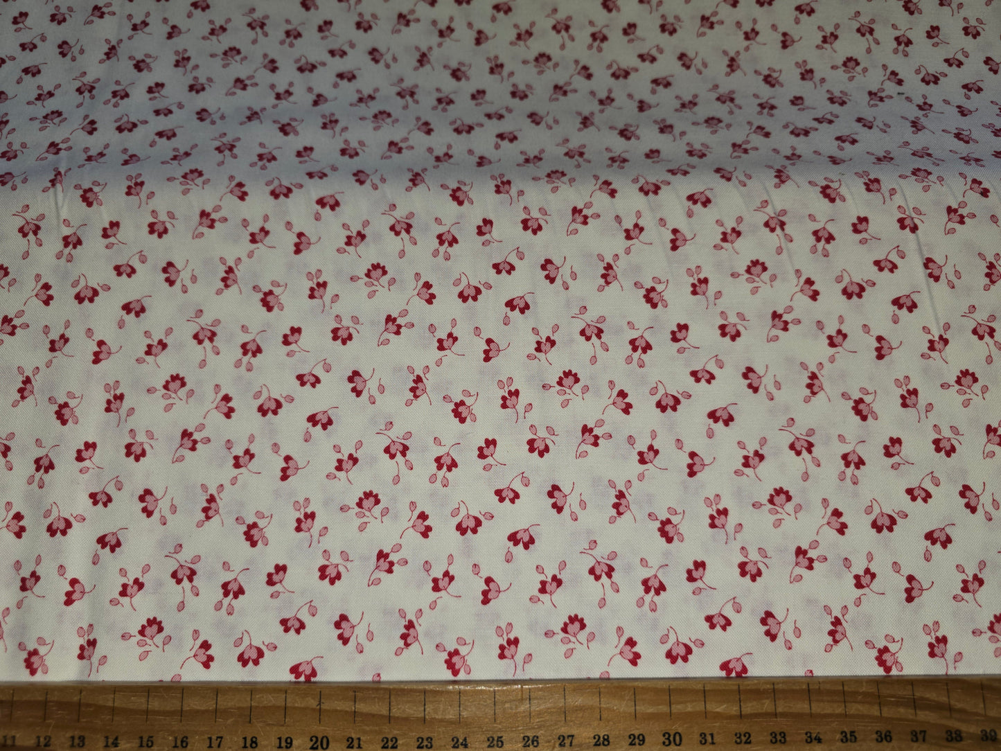 Moda Cabbages and Roses from Northcote range