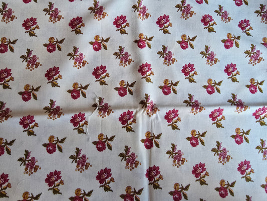 Benartex Flower on Cream 100% Cotton Remnant