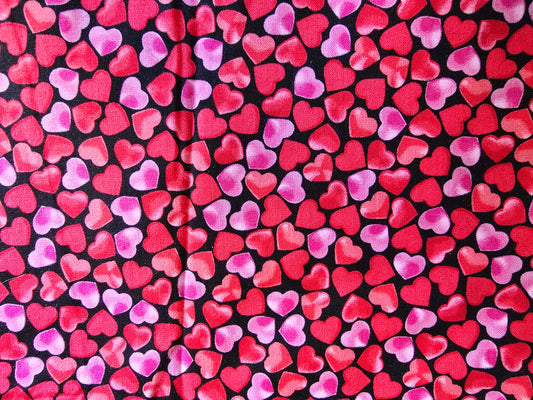 Benartex Kiss n Tell 100% Cotton Remnant