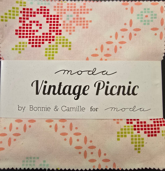 Moda Vintage Picnic Charm Pack 42 Squares