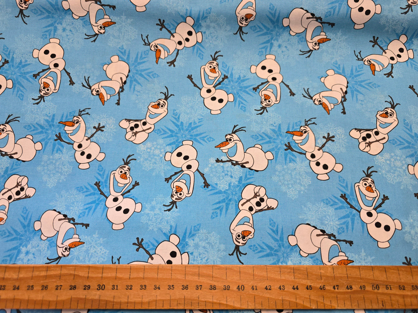 Springs Creative Disney Olaf Snowflakes Character 100% Cotton Quilting Fabric - 112cm Width