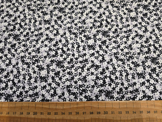 Benartex 5643 Floral Black Grey - 100% Quilting Cotton 112cm Width