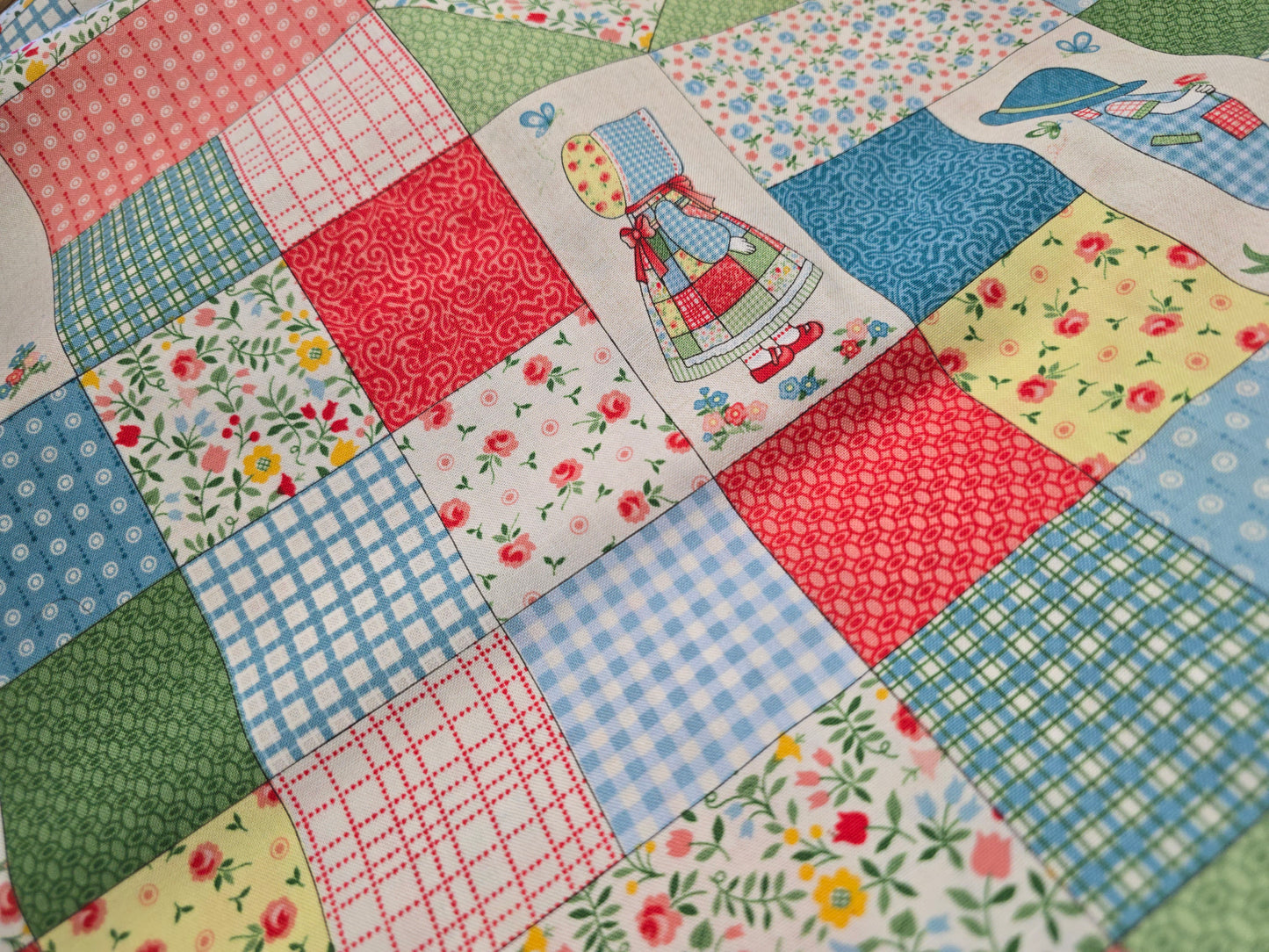 Benartex Sun Bonnet Susie Quilting Cotton - 112cm Wide