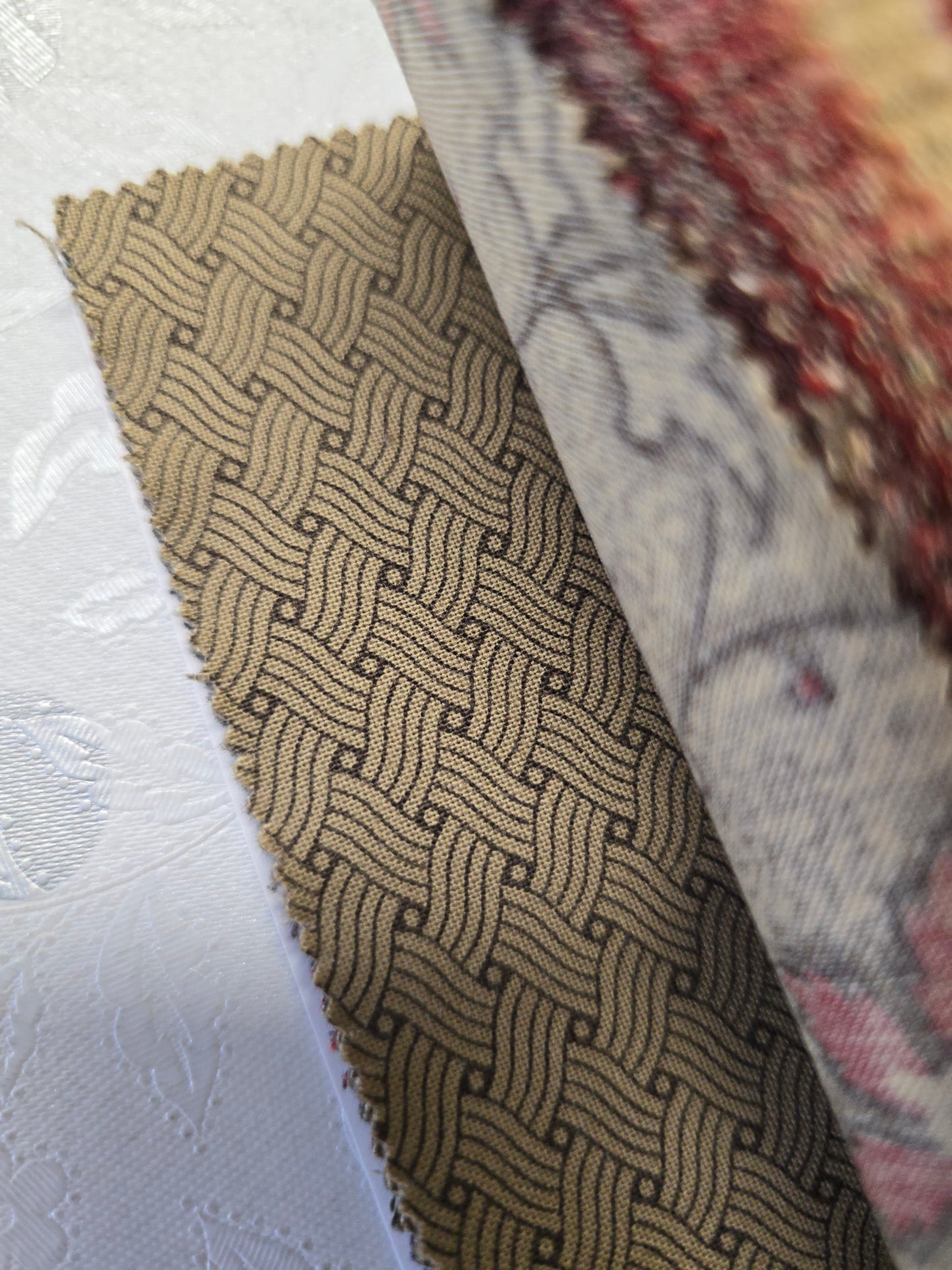 Moda Richmond Reds by Barbara Brackman Charm Pack - 42 x 5" Cotton Squares