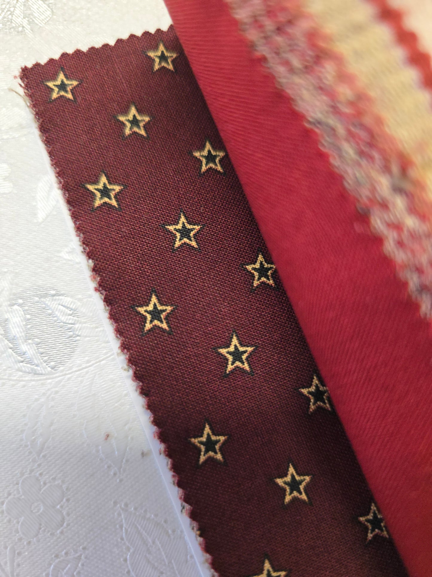 Moda Richmond Reds by Barbara Brackman Charm Pack - 42 x 5" Cotton Squares